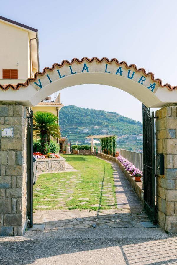 Appartamento Anna In Villa Laura Скала Екстер'єр фото
