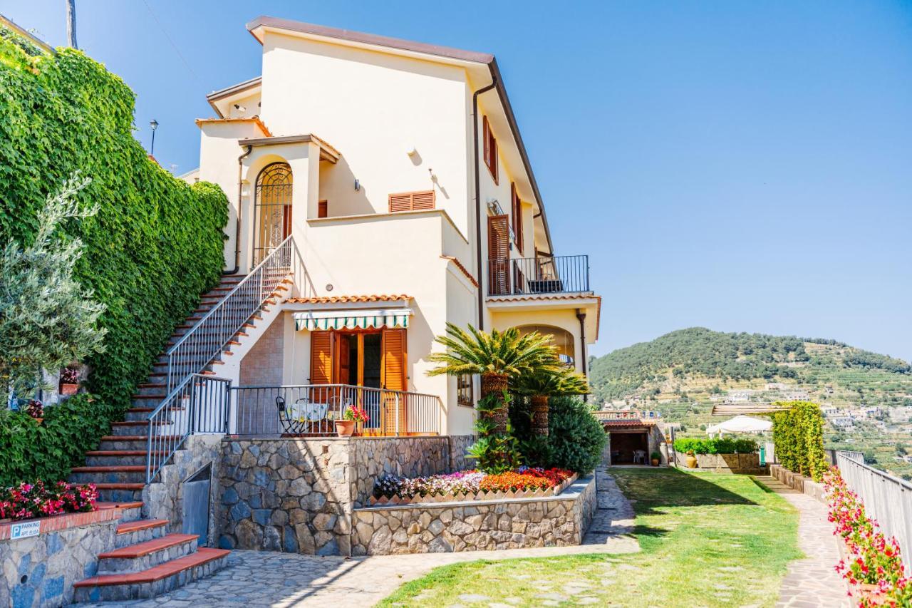 Appartamento Anna In Villa Laura Скала Екстер'єр фото